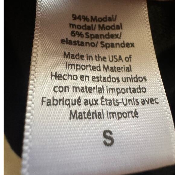 Beyond Yoga Just Chillin Romper Racerback Sleeveless Drawstring Black Size Small - Picture 8 of 10